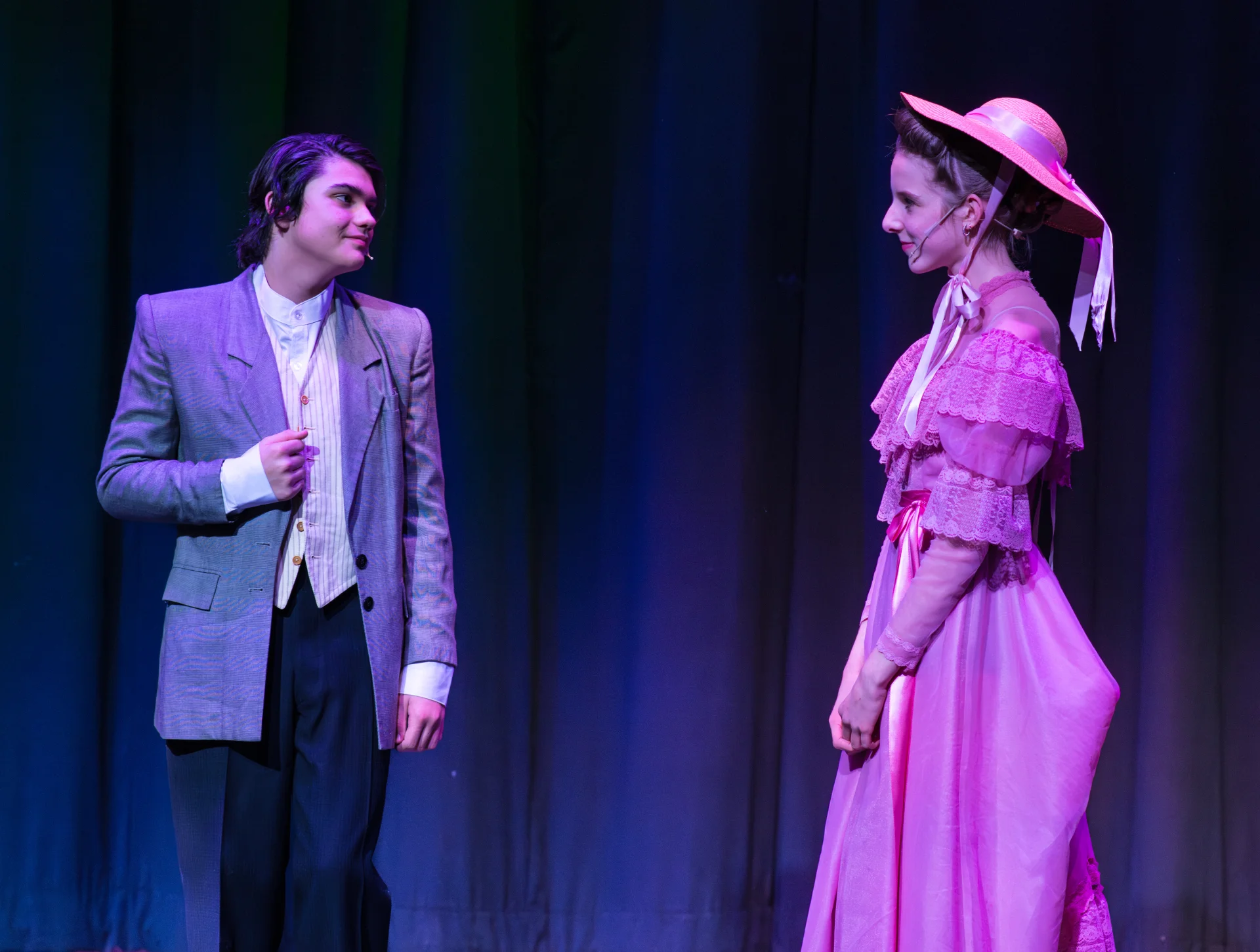 Poppins Pics (8 Of 20) 3.webp